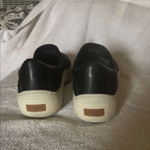 Stylish Black Dr Scholl’s Slip-On Sneakers - Picture 6 of 16